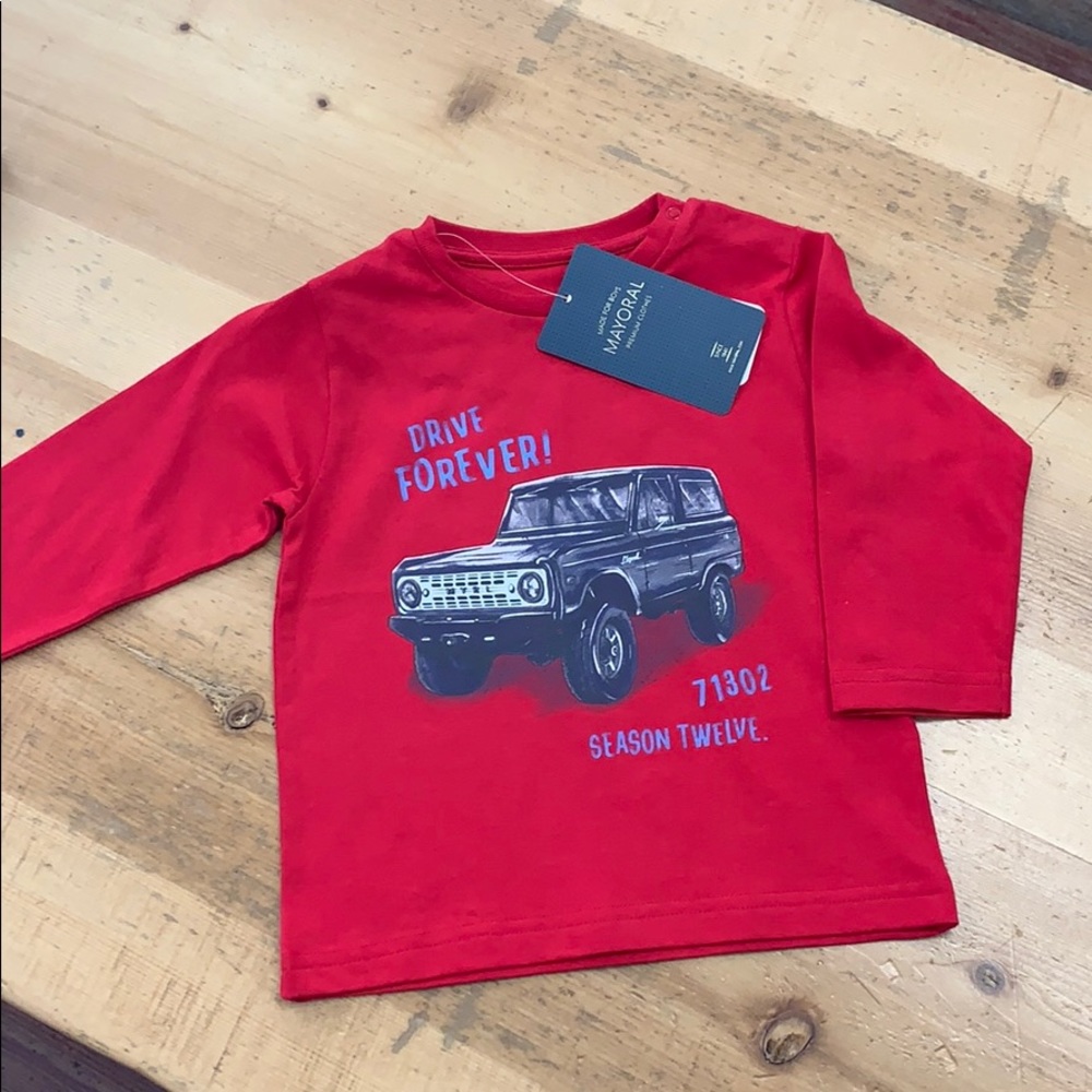 Red long sleeve boys graphic T-shirt